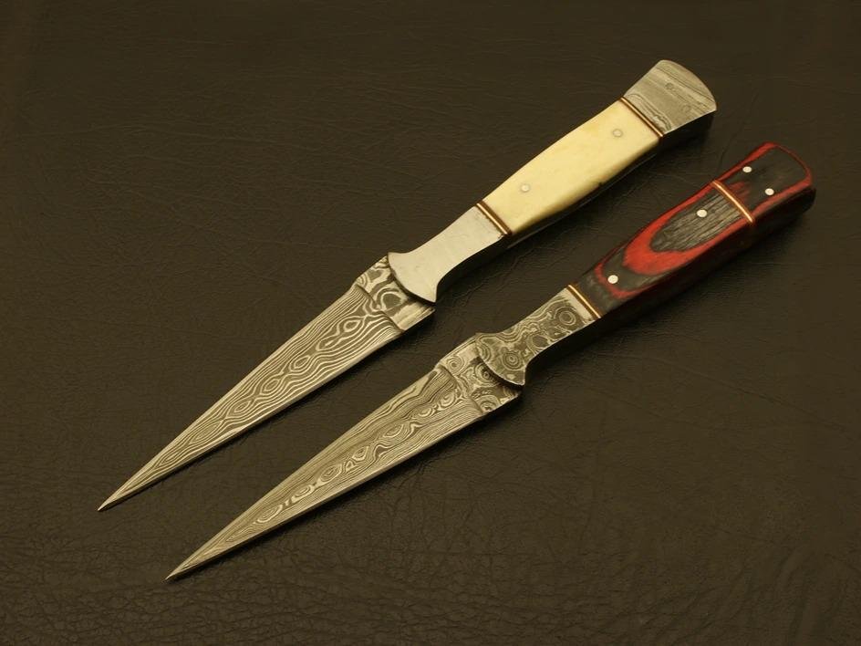Knives Swords1